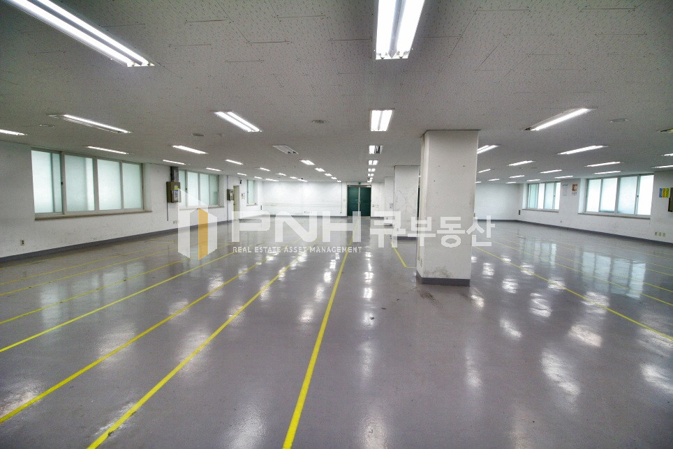 경기 안양만안구 안양동 명학역 초역세권 전용 약 135평 한개층 전체 화물승강기 갖춘 공장, 창고 임대 월세 매물번호 10678 사진 8