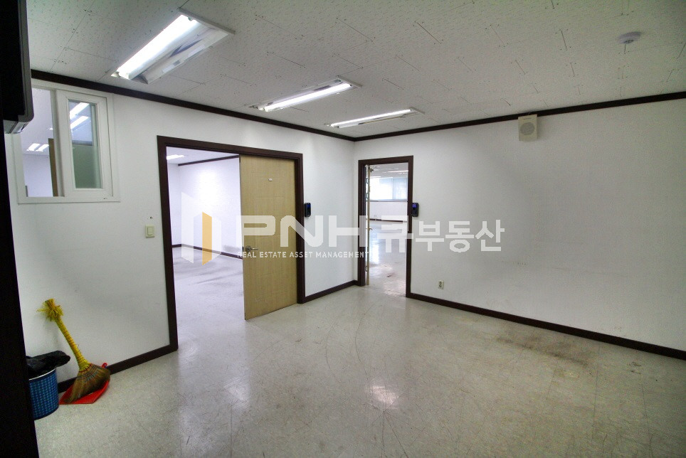 경기 안양만안구 안양동 명학역 전용 약73평 초역세권 공장 또는 창고 임대 추천 월세 매물번호 10679 사진 8