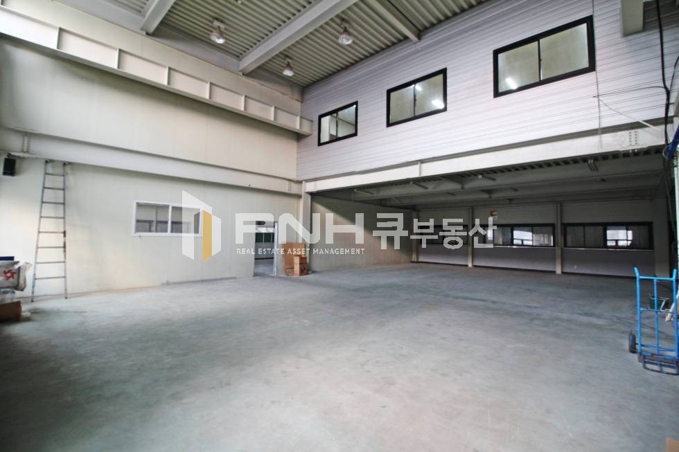 경기 군포시 금정동 금정역 초역세권 1층 공장 호이스트유 전용 170평대 가성비 좋은 깔끔한 공장임대 월세 매물번호 10680 사진 1