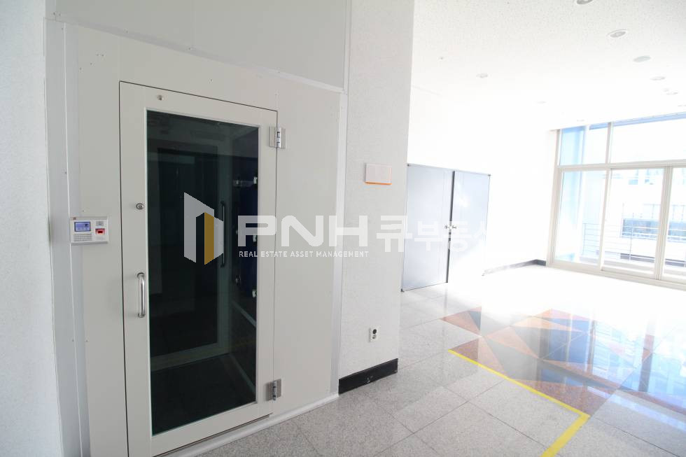 경기 안양동안구 관양동 평촌스마트스퀘어 대형공장 전용540평 클린룸 시설 2개층 임대 월세 매물번호 10706 사진 9