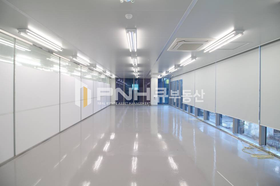 경기 안양동안구 관양동 평촌스마트스퀘어 대형공장 전용810평 클린룸 시설 3개층 임대 월세 매물번호 10707 사진 8