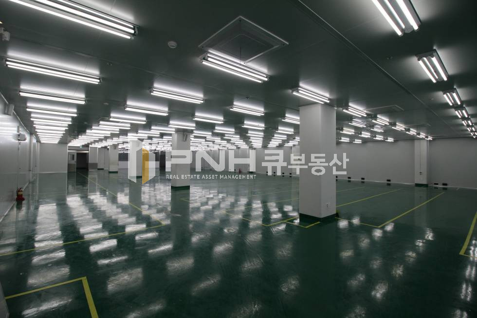 경기 안양동안구 관양동 평촌스마트스퀘어 클린룸 전용270평 한개층 전체 단독사용 임대 월세 매물번호 10713 사진 3