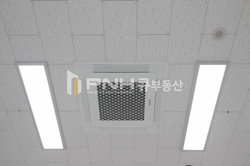 경기 안양동안구 호계동 금정역 신축 지식산업센터 코너호실 확장 전용60평 사용가능한 사무실임대 월세 매물번호 10731 사진 9