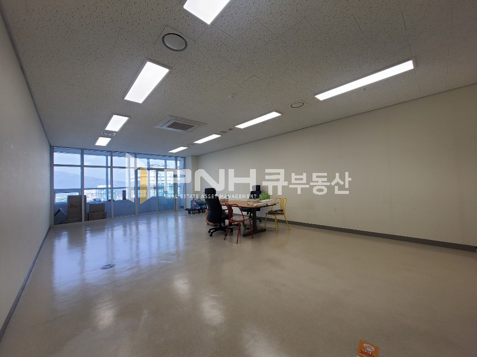 경기 안양동안구 평촌동 평촌역 전용15평 소형사무실 임대 스타트업 또는 소규모인원 업체 추천 임대 월세 매물번호 10737 사진 7