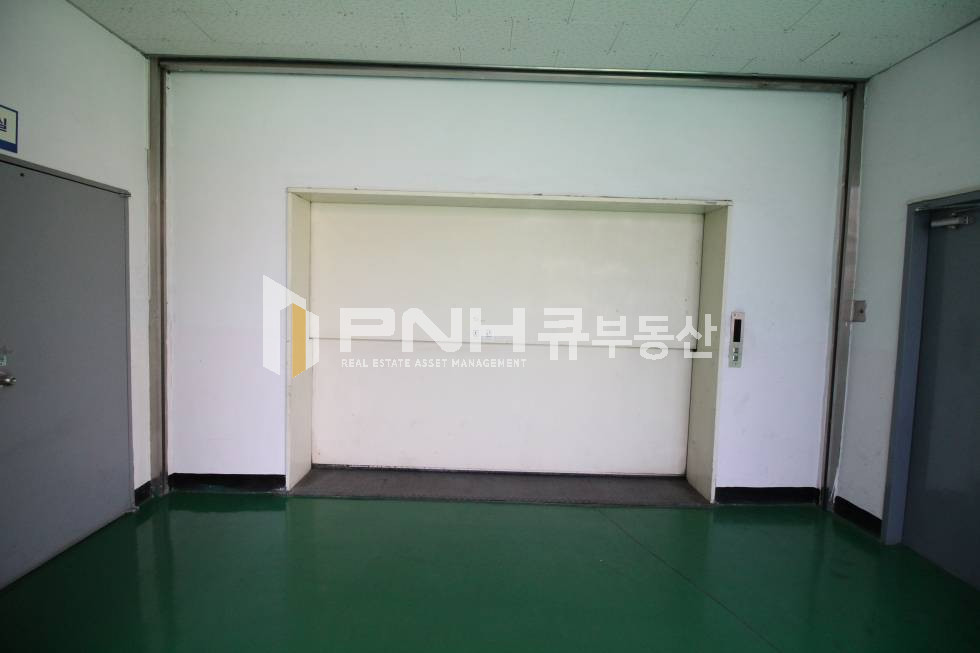 경기 군포시 산본동 금정역 초역세권 전용426평 10개이상 인테리어룸 또는 원상복구 가능 화물승강기4톤 월세 매물번호 10744 사진 12