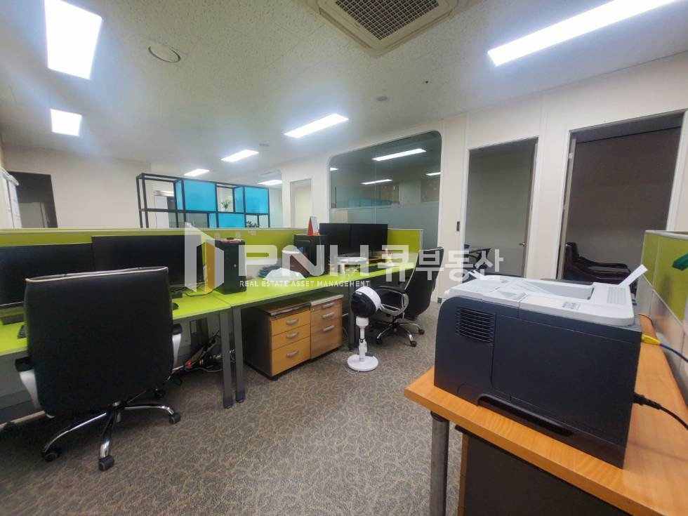 경기 안양동안구 관양동 금강펜테리움 전용 36평 확장형 룸4 풀인테리어 전망 좋은 사무실 임대 월세 매물번호 10757 사진 3