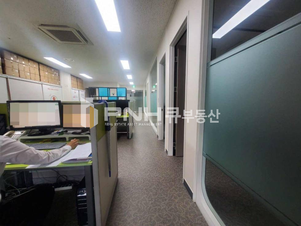 경기 안양동안구 관양동 금강펜테리움 전용 36평 확장형 룸4 풀인테리어 전망 좋은 사무실 임대 월세 매물번호 10757 사진 4