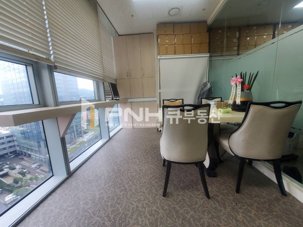 경기 안양동안구 관양동 금강펜테리움 전용 36평 확장형 룸4 풀인테리어 전망 좋은 사무실 임대 월세 매물번호 10757 사진 6