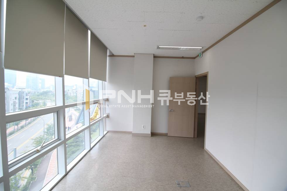 경기 안양동안구 관양동 동편마을 신축 급 사옥 내 전용80평 고급형 룸4 갖춘 추천 사무실 임대 월세 매물번호 10759 사진 6