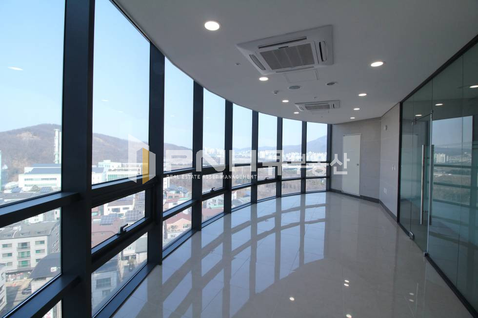 경기 안양만안구 석수동 광명역 전용320평 석수스마트타운 사옥 내 대형사무실 임대 월세 매물번호 10716 사진 14