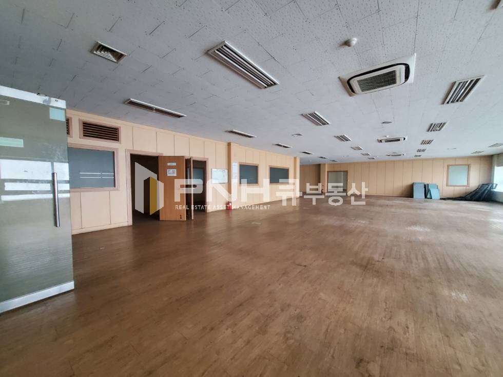 경기 군포시 금정동 금정역 역세권 전용200평 한층전체 공장,사무실 공간임대 월세 매물번호 10772 사진 6