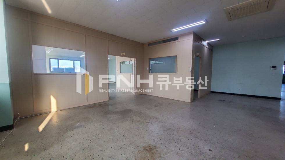 경기 군포시 당정동 군포역 역세권 코너 사옥내 전용55평 화물승강기 사용 가능 공장,사무실임대 월세 매물번호 10773 사진 5