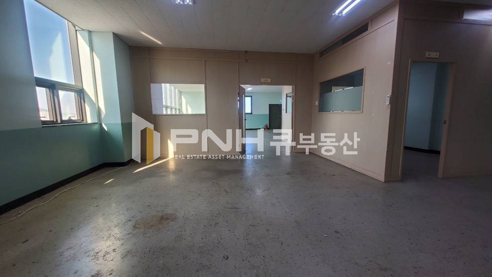 경기 군포시 당정동 군포역 역세권 코너 사옥내 전용55평 화물승강기 사용 가능 공장,사무실임대 월세 매물번호 10773 사진 6