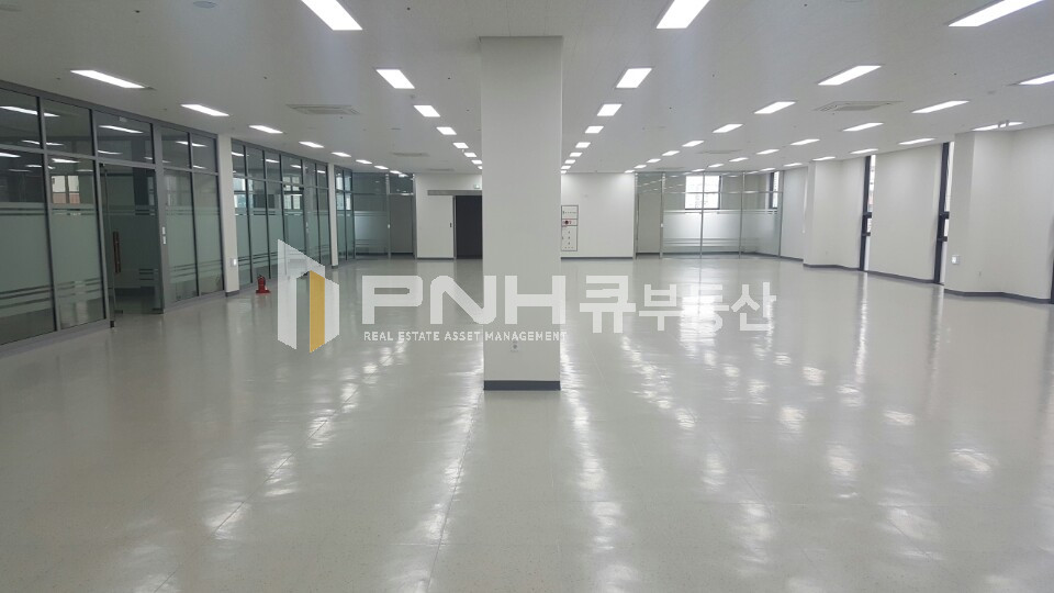 경기 안양동안구 관양동 평촌역 역세권 전용 269평 대형 사무실,연구소,공장 공간임대 월세 매물번호 10789 사진 6