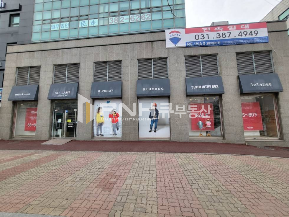 경기 안양동안구 관양동 평촌대형상가 대로변 1,2층 전체 전용188평 대형 고급형 매장 공간 추천 전속임대 월세 매물번호 10792 사진 6