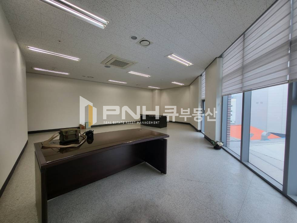 경기 안양동안구 관양동 평촌역 초역세권 전용18평 깔끔한 구조의 중소형 사무실 임대 월세 매물번호 10802 사진 4
