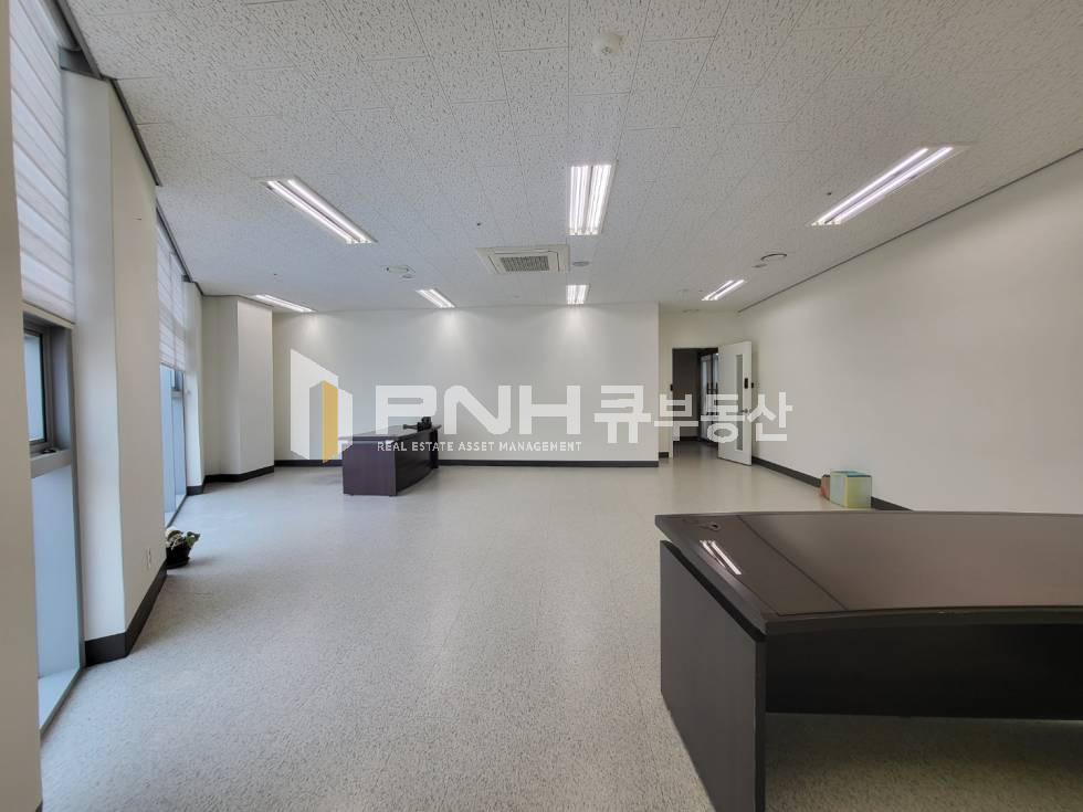 경기 안양동안구 관양동 평촌역 초역세권 전용18평 깔끔한 구조의 중소형 사무실 임대 월세 매물번호 10802 사진 5
