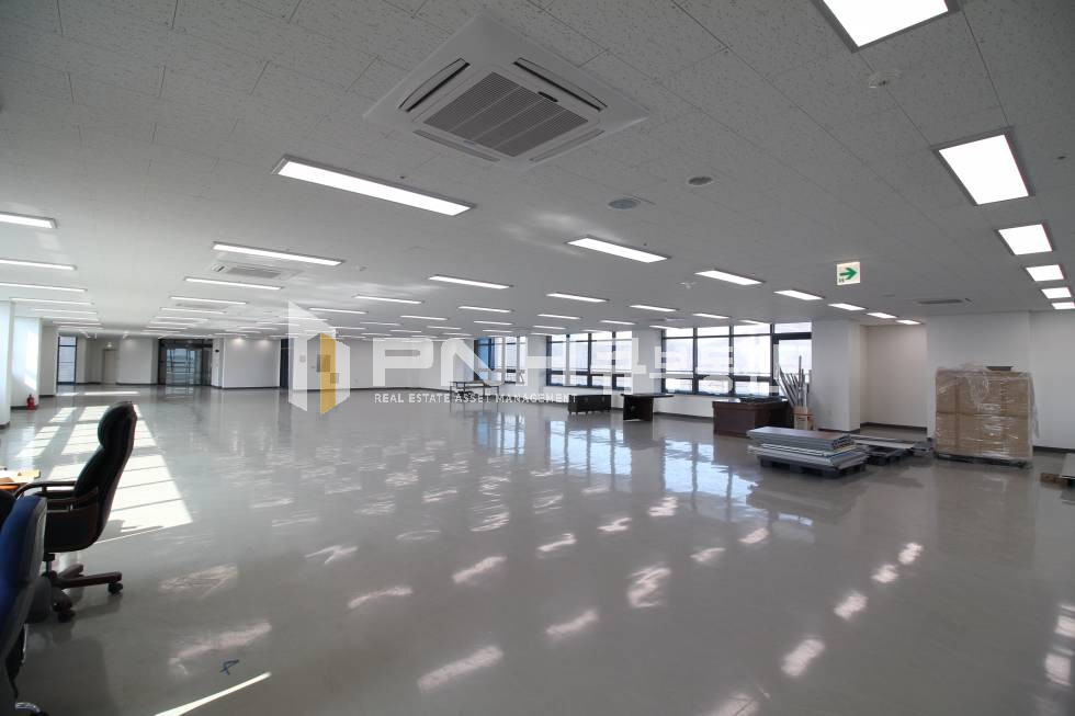 경기 안양만안구 석수동 KTX 광명역 산업단지내 전용 660평 대형사옥 연구소,공장,사무실 임대 월세 매물번호 10810 사진 9