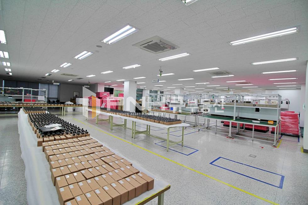 경기 안양만안구 석수동 KTX광명역 전용180평 산업단지내 사옥내 한개층 전체 사용 사무실,공장임대 월세 매물번호 10814 사진 1
