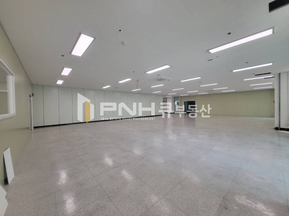 경기 군포시 산본동 금정역 초역세권 전용426평 10개이상 인테리어룸 또는 원상복구 가능 화물승강기4톤 월세 매물번호 10815 사진 11