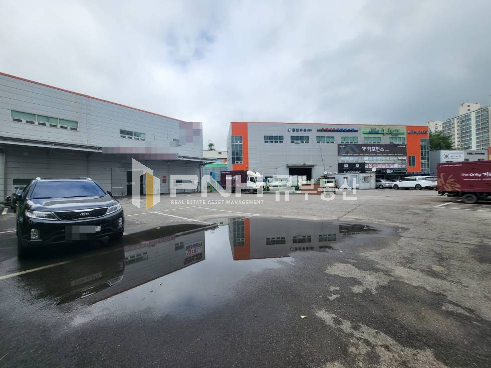 경기 안양동안구 호계동 호계동 1층 창고 1층 171평 / 2층 8평 / 3층 사무실 53평 약 230평대 공간임대 월세 매물번호 10816 사진 3