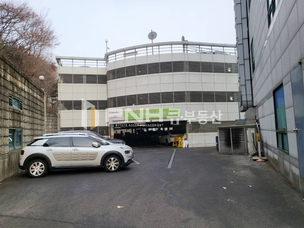 경기 성남분당구 백현동 분당 백현동 수내역 인근 통사옥 전용 1500평 공장,연구소,사무실 임대 월세 매물번호 10842 사진 12