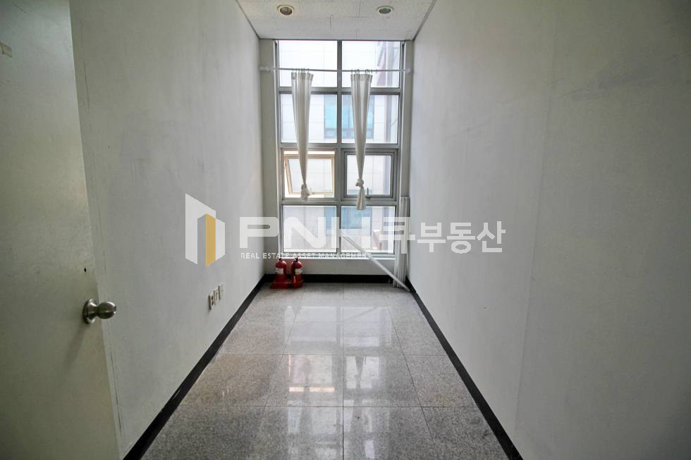 경기 안양만안구 안양동 명학역 가성비 좋은 전용 143평 한개층 전체 공장 ,사무실,연구소 추천임대 월세 매물번호 10861 사진 8