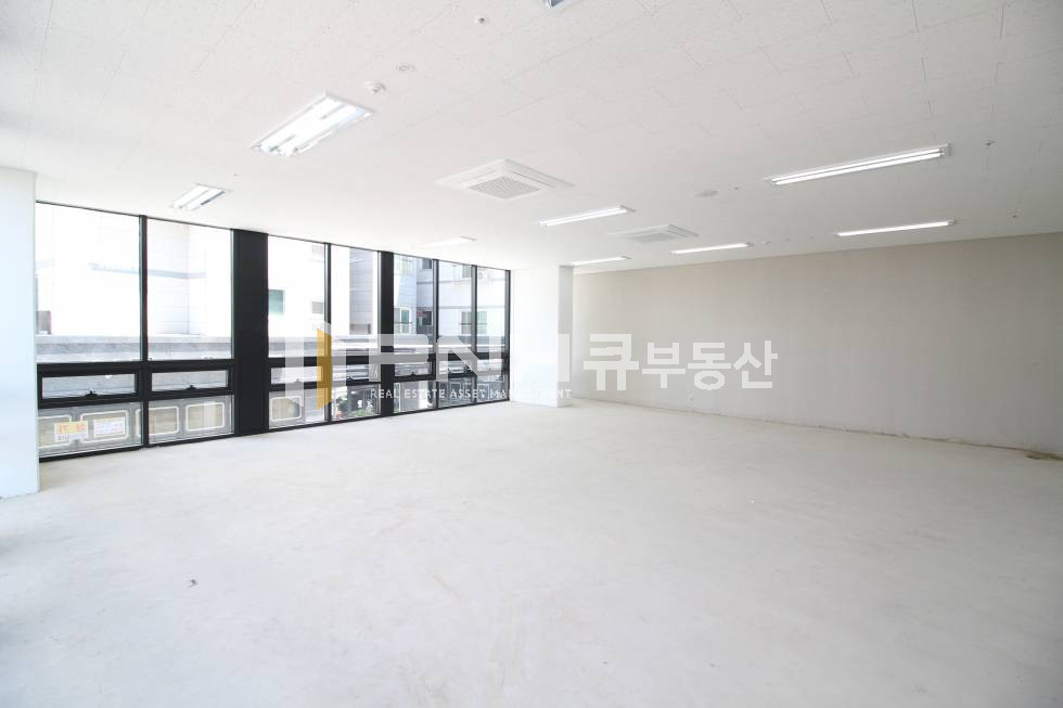 경기 안양동안구 관양동 특별조건임대 필라테스업종추천 전용28평 월세 매물번호 10520 사진 7
