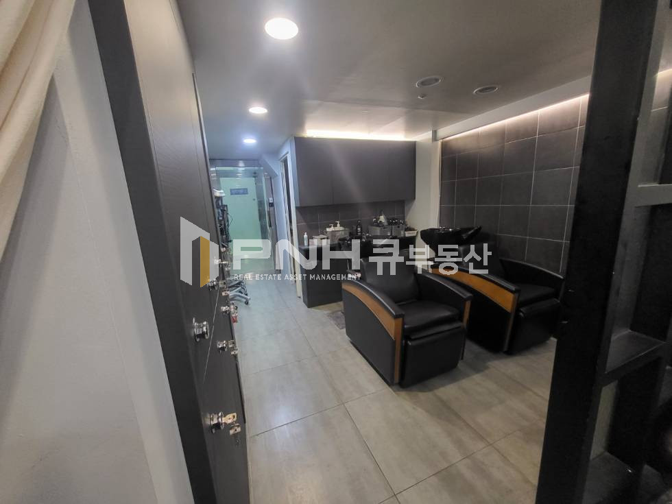 경기 안양동안구 관양동 유동인구 확보된 장소 미용실 타업종 가능 월세 매물번호 10886 사진 8