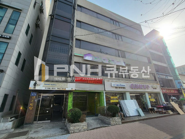 경기 안양동안구 관양동 관양 대로변 임대료 저렴한 1층 상가 월세 매물번호 10898 사진 1