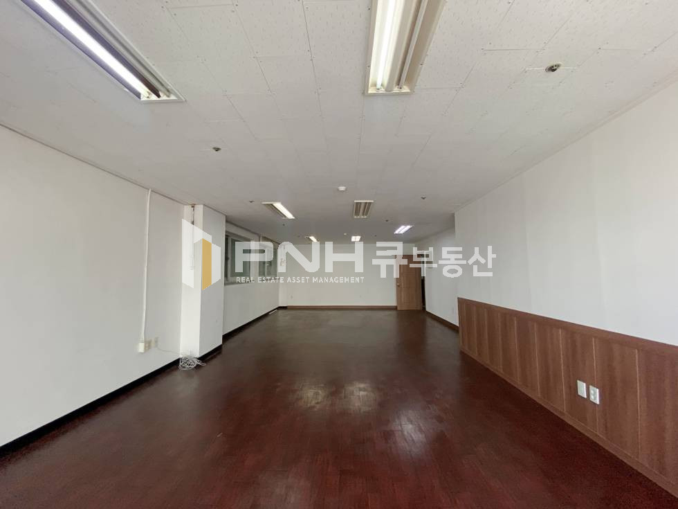 경기 안양동안구 호계동 호계사거리, 전용24평, 대로변방향,저렴한 중소형사무실임대 월세 매물번호 10933 사진 6