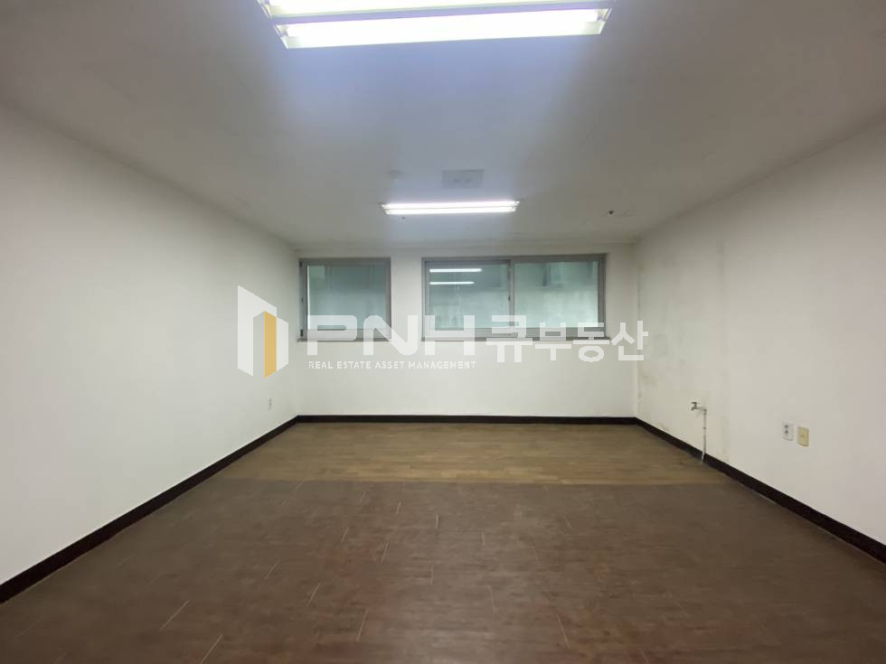 경기 안양동안구 호계동 안양 호계사거리, 전용10평, 저렴한 소형사무실임대, 깔끔 월세 매물번호 10934 사진 1
