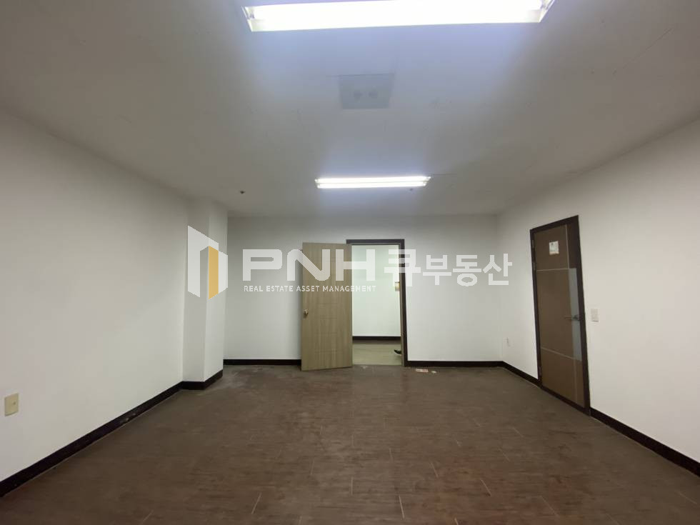 경기 안양동안구 호계동 안양 호계사거리, 전용10평, 저렴한 소형사무실임대, 깔끔 월세 매물번호 10934 사진 4