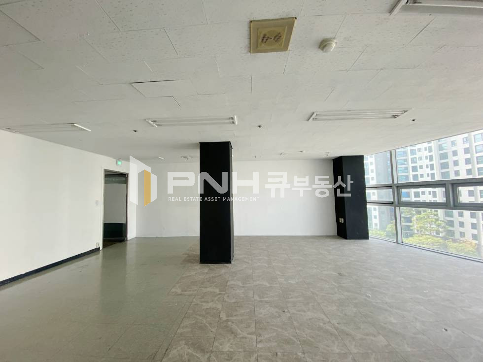 경기 안양동안구 호계동 안양 호계사거리, 유동인구 많음, 전용22평, 저렴한 중소형사무실임대 월세 매물번호 10936 사진 2