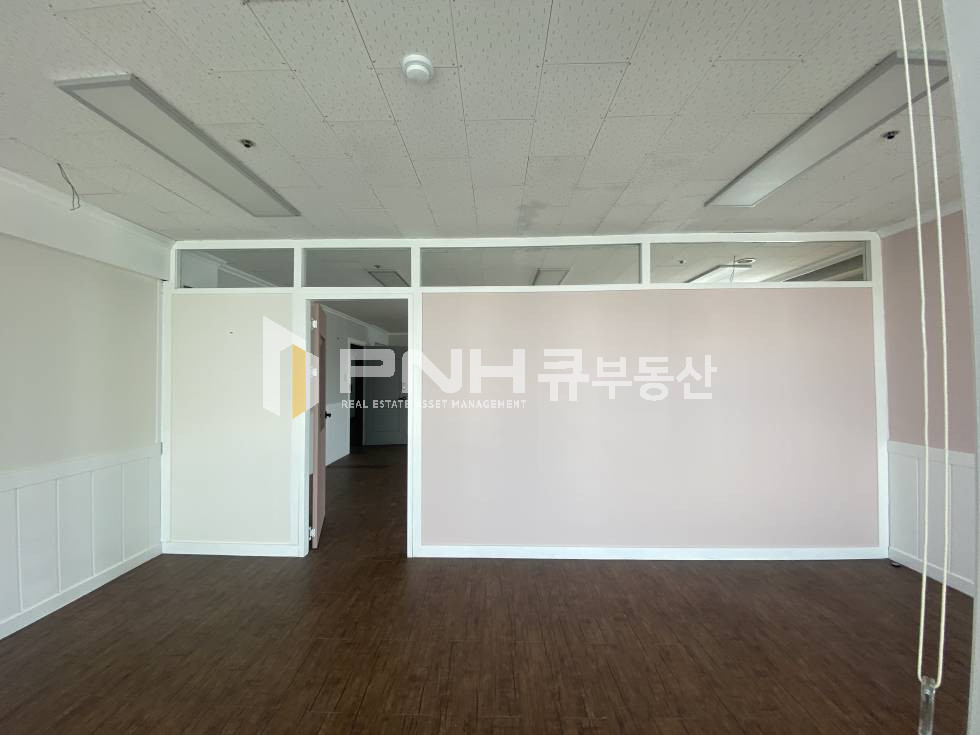 경기 안양동안구 호계동 안양 호계사거리, 전용20평, 유동인구많음, 인테리어룸, 저렴한 소형사무실임대 월세 매물번호 10935 사진 7