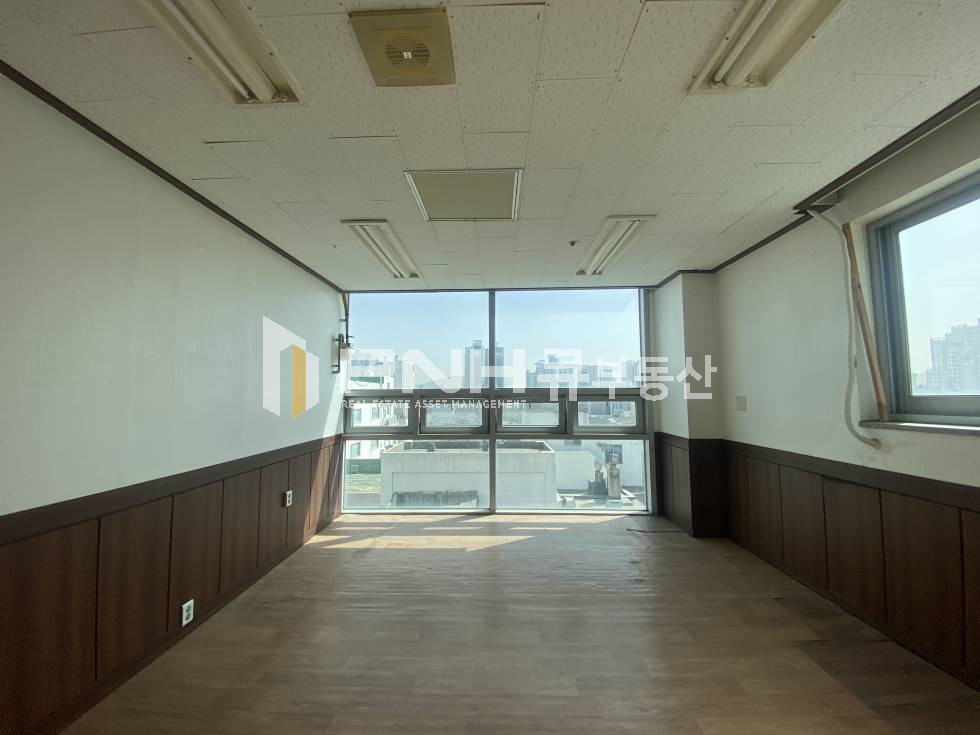 경기 안양동안구 호계동 안양 호계사거리, 전용26평, 인테리어룸3개, 저렴한 중소형사무실임대 월세 매물번호 10938 사진 13