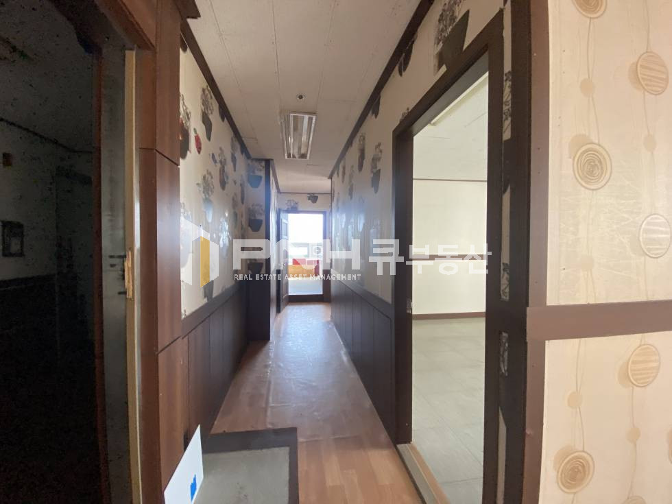 경기 안양동안구 호계동 안양 호계사거리, 전용26평, 인테리어룸3개, 저렴한 중소형사무실임대 월세 매물번호 10938 사진 18