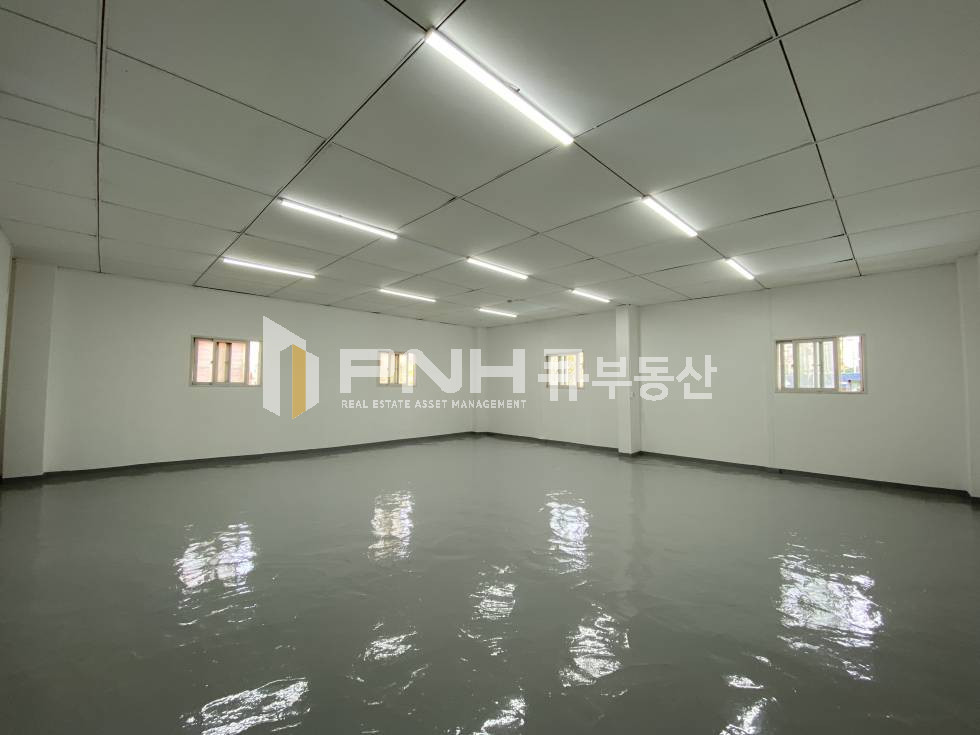 경기 군포시 금정동 4호선 금정역 인근, 전용45평, 저렴한 공장 창고임대 월세 매물번호 10940 사진 3