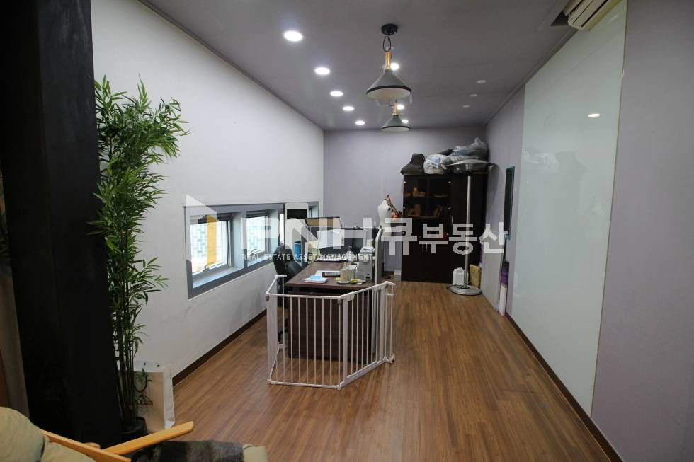 경기 안양동안구 관양동 평촌스마트베이 2개층 복층 약 223평 단독승강기 갖춘 고급 인테리어 호실 사무실 월세 매물번호 10945 사진 8