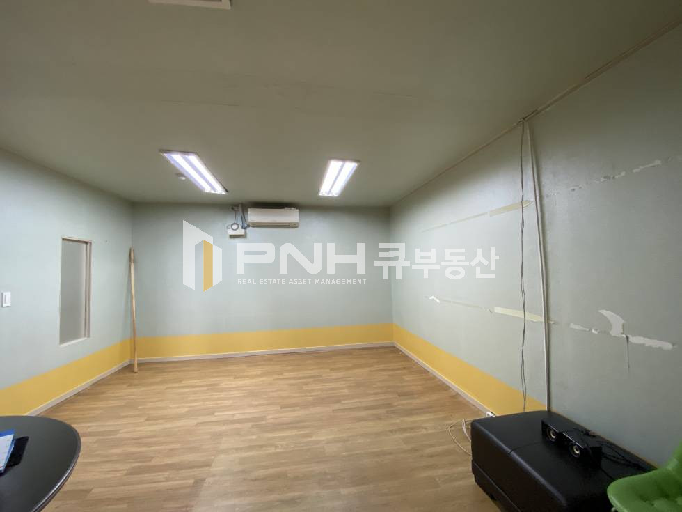 경기 안양동안구 관양동 4호선 인덕원역 초역세권, 대로변, 전용64평, 채광좋음, 저렴한 사무실임대 월세 매물번호 10952 사진 4