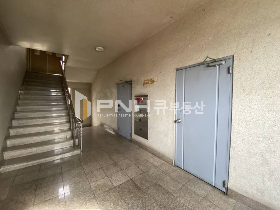 경기 안양동안구 관양동 4호선 인덕원역 초역세권, 대로변, 전용64평, 채광좋음, 저렴한 사무실임대 월세 매물번호 10952 사진 11