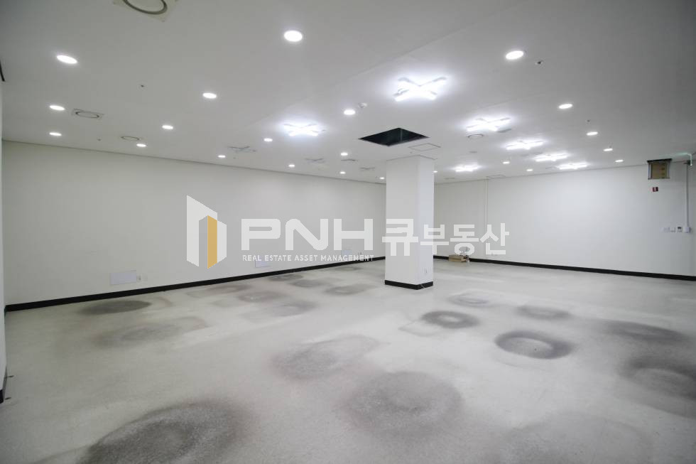경기 안양동안구 관양동 평촌역 초역세권 썬큰 지하 전용 34평 상가 또는 사무실 등 공간임대 월세 매물번호 10953 사진 4
