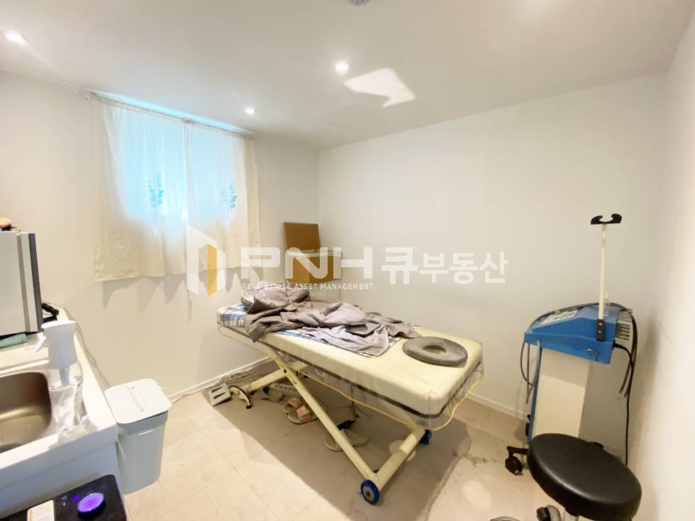 경기 안양동안구 호계동 호계신사거리(뱅뱅사거리)인근, 호계시장입구, 전용10평, 룸1, 싱크대있음, 냉난방기 있음, 소형사무실 임대 월세 매물번호 10959 사진 6