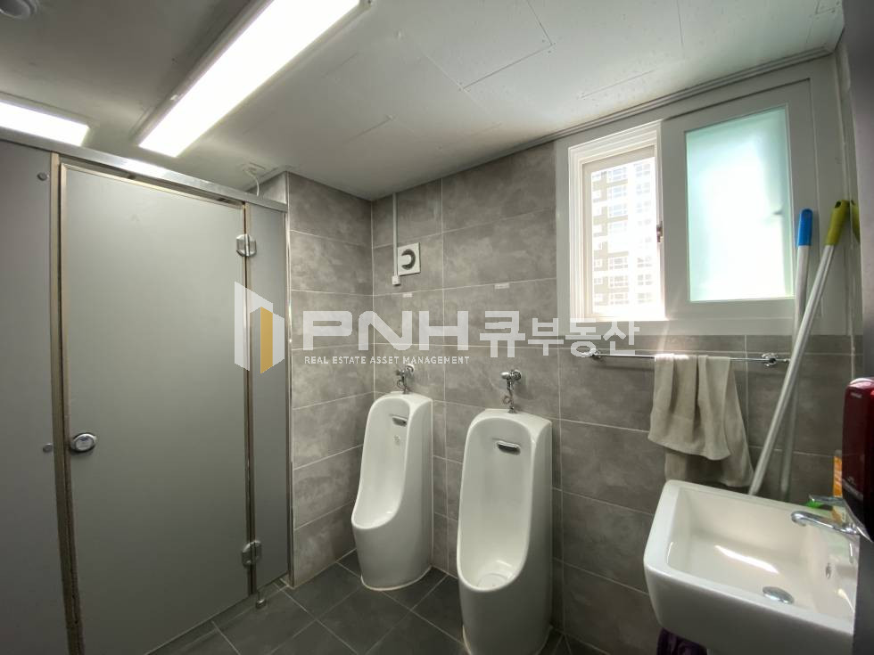경기 안양동안구 호계동 호계신사거리(뱅뱅사거리)인근, 호계시장입구, 전용10평, 룸1, 싱크대있음, 냉난방기 있음, 소형사무실 임대 월세 매물번호 10959 사진 9