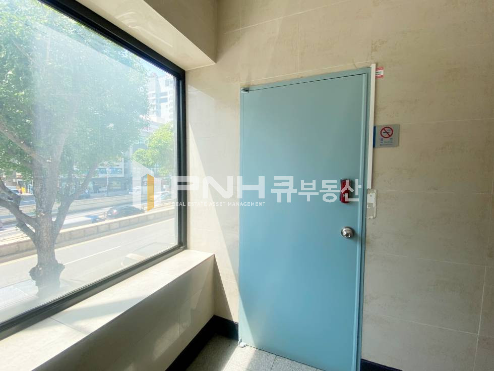 경기 안양동안구 호계동 호계신사거리(뱅뱅사거리) 인근, 호계시장입구, 경수대로변, 가시성 매우좋음, 전용30평 사무실 임대 월세 매물번호 10965 사진 9