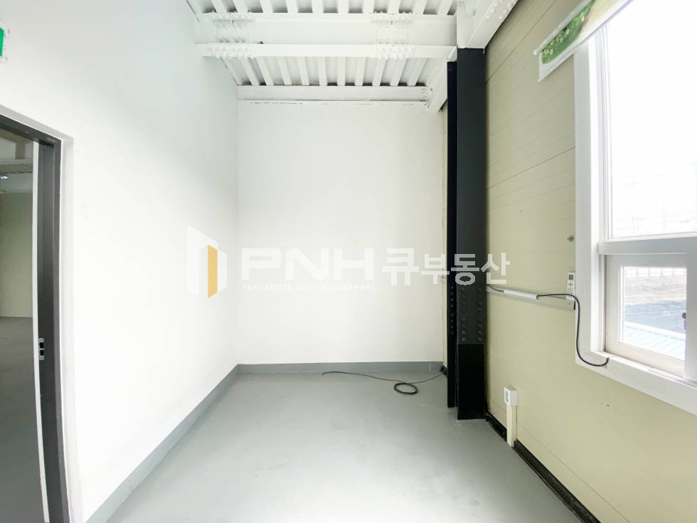 경기 군포시 금정동 금정역 역세권, 지상2층, 전용 약 35평, 룸1, 내부 화장실 있음, 엘리베이터있음, 중소형 공장 창고 임대 월세 매물번호 10969 사진 3