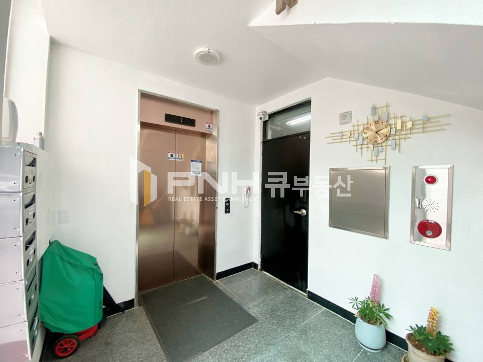 경기 군포시 금정동 금정역 역세권, 지상2층, 전용 약 35평, 룸1, 내부 화장실 있음, 엘리베이터있음, 중소형 공장 창고 임대 월세 매물번호 10969 사진 11