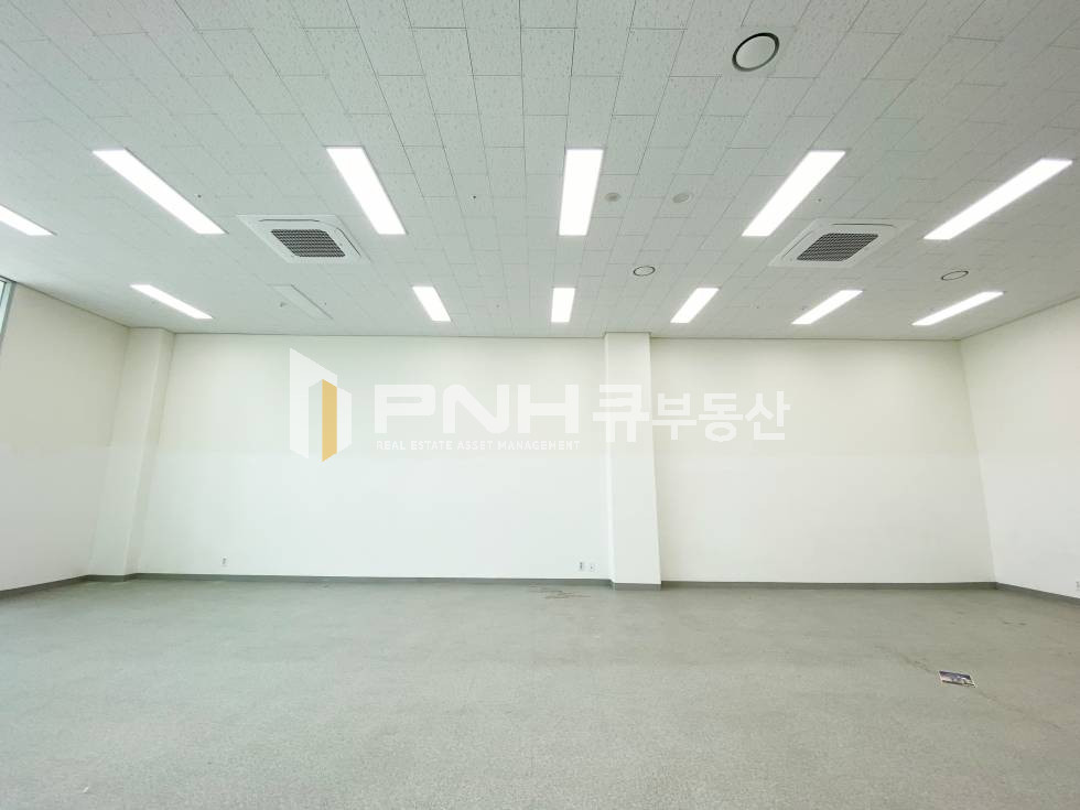 경기 군포시 당정동 당정동 LT삼보스카이비즈 전용34평 임대료저렴 고층 전망좋음 호실 바로앞 화물엘리베이터 월세 매물번호 10983 사진 3