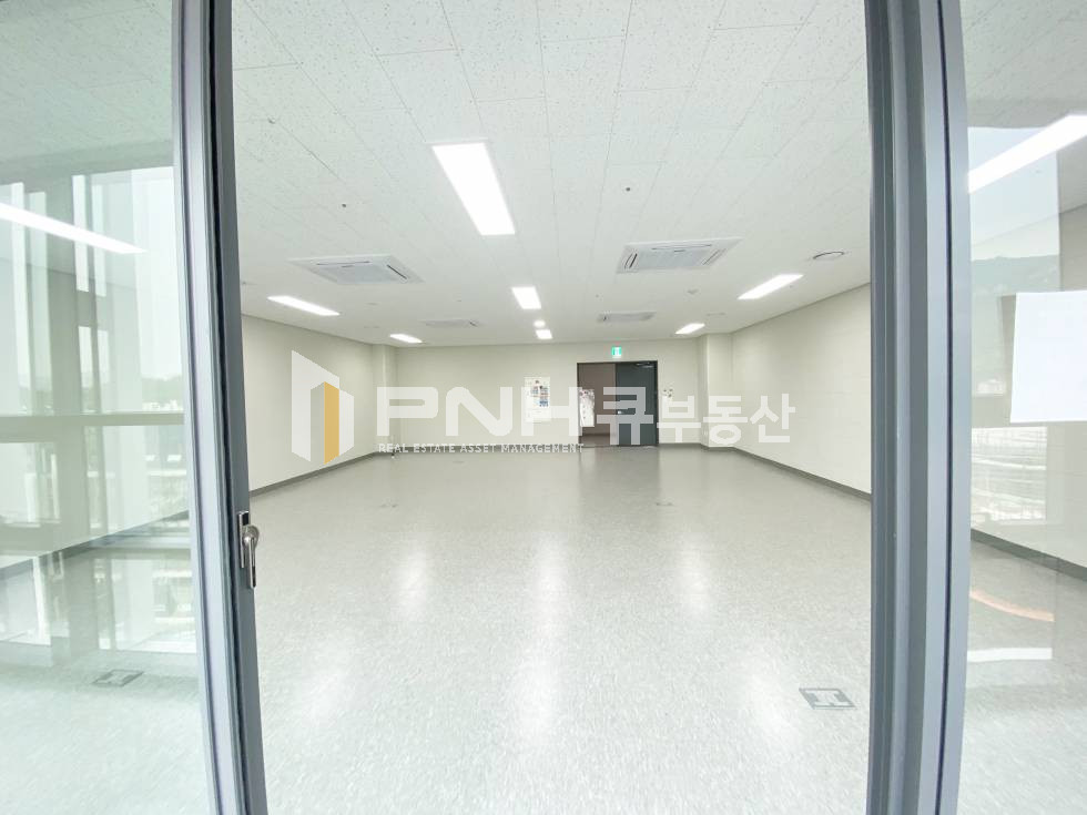 경기 과천시 갈현동 과천정보지식정보타운, 과천상상자이, 전용28평, 중소형사무실 임대 월세 매물번호 10997 사진 11