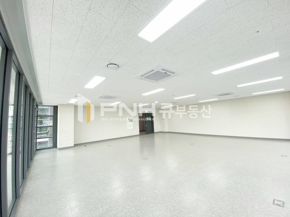 경기 과천시 갈현동 과천정보지식정보타운, 과천상상자이, 전용35평, 천장형냉난방기O, 코너형, 신축첫입주 월세 매물번호 10998 사진 5